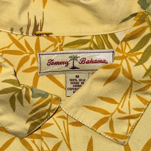Tommy Bahama Short Sleeve Shirt Mens M Yellow Silk Tropical Bamboo Silk - Picture 4 of 7
